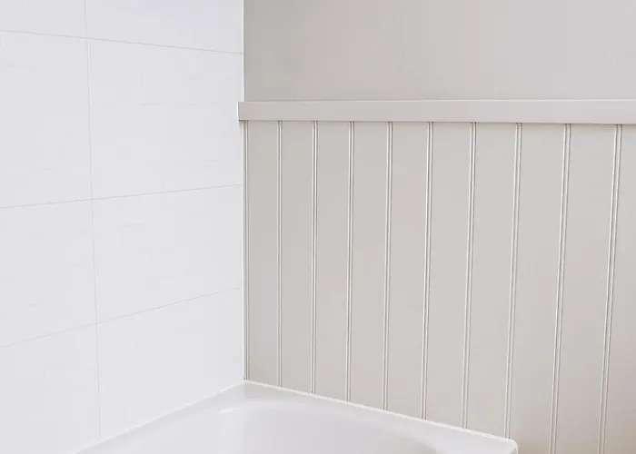 Spacious 3-bed Contractor-friendly Dom wakacyjny